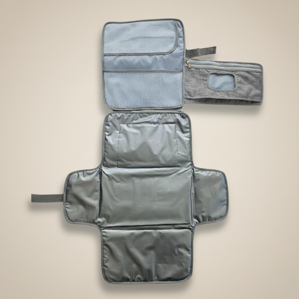 Matelas à langer nomade : Liberté et tranquillité lors de vos sorties
