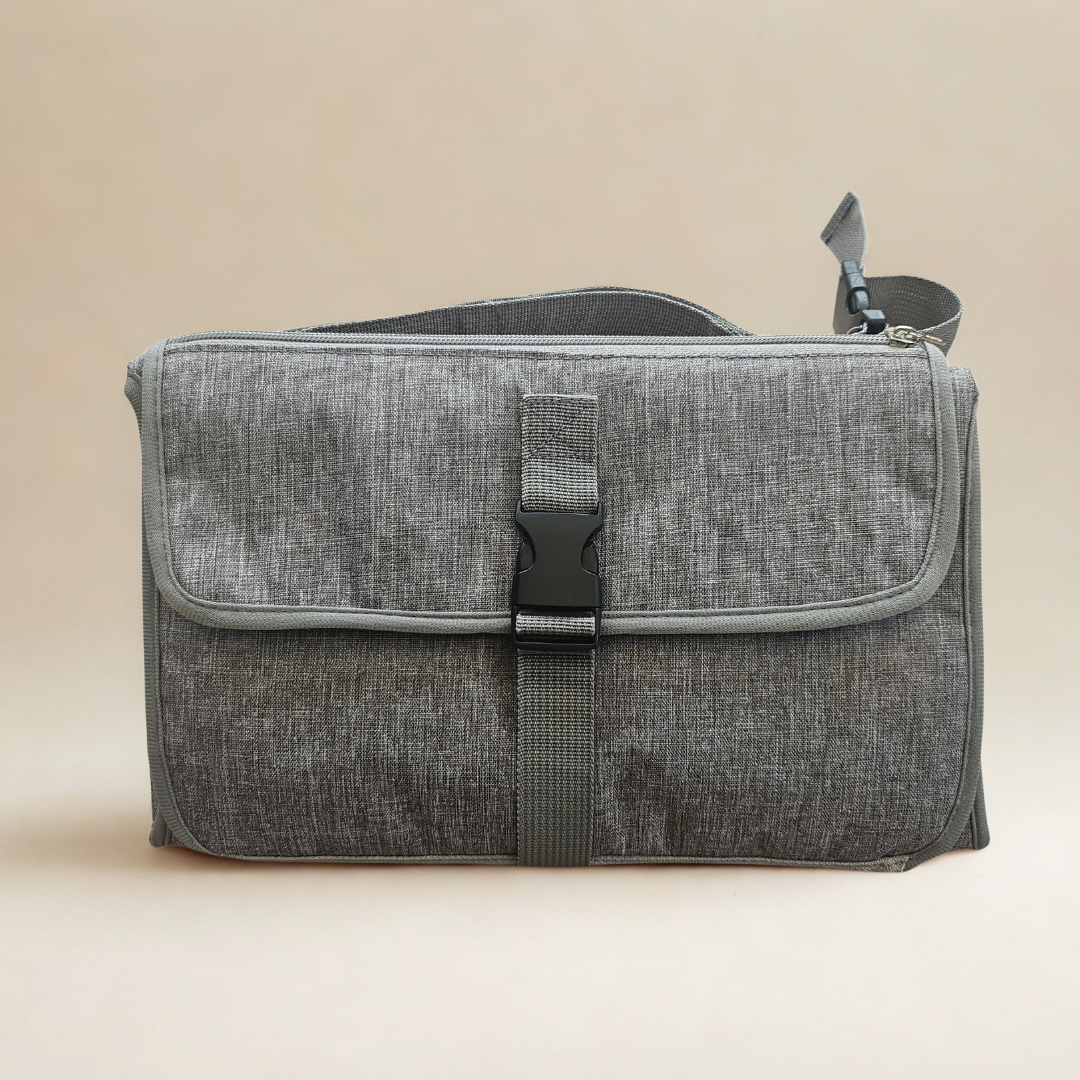 Matelas à langer nomade : Liberté et tranquillité lors de vos sorties